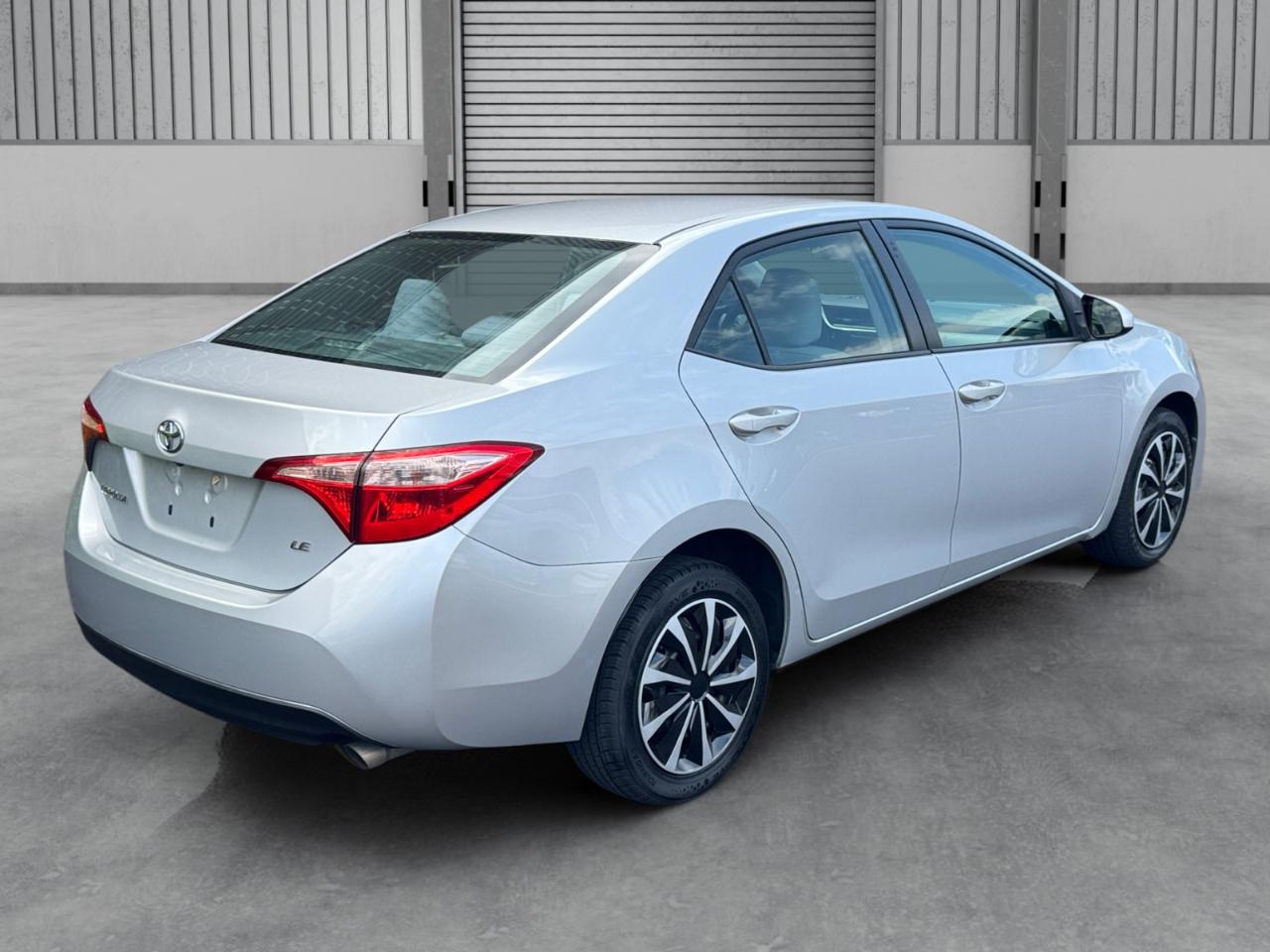 Toyota Corolla LE CVT (Natl) 2017