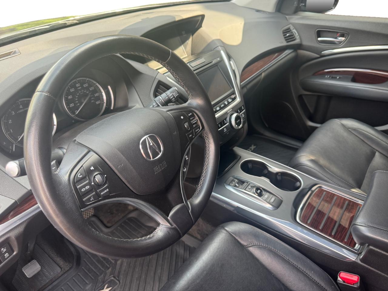 Acura MDX SH-AWD 4dr w/Advance 2016