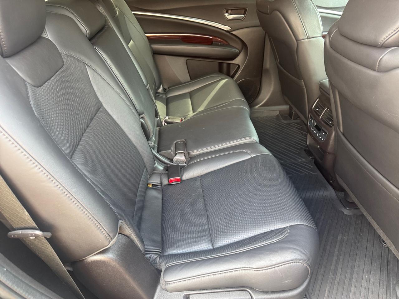 Acura MDX SH-AWD 4dr w/Advance 2016