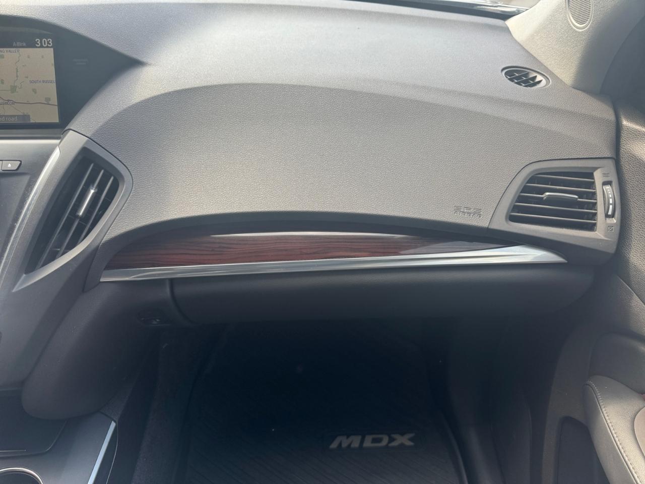 Acura MDX SH-AWD 4dr w/Advance 2016