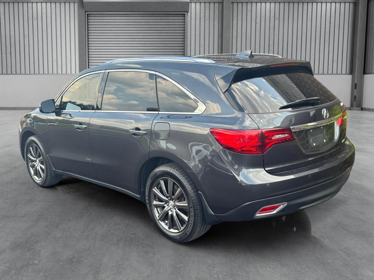 Acura MDX SH-AWD 4dr w/Advance 2016