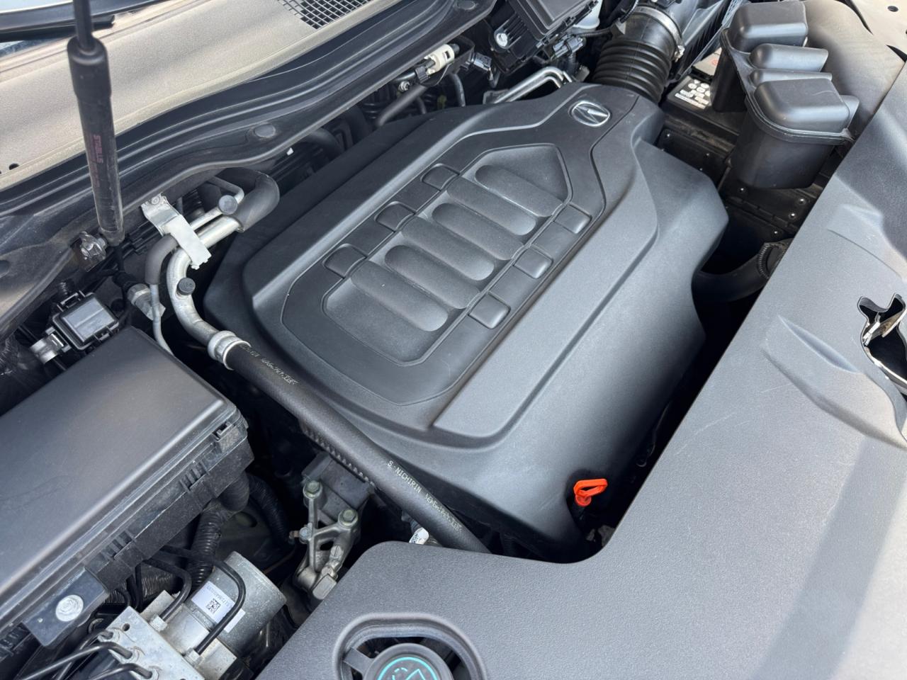 Acura MDX SH-AWD 4dr w/Advance 2016