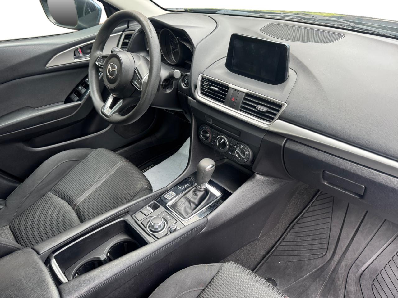 Mazda Mazda3 4-Door Sport Auto 2018