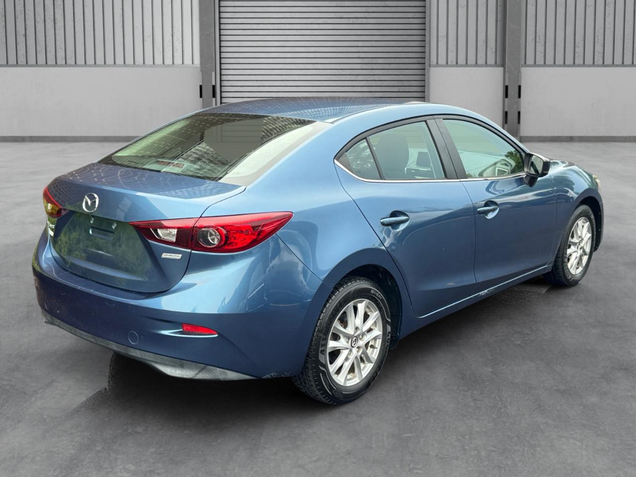 Mazda Mazda3 4-Door Sport Auto 2018