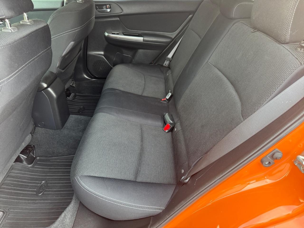 Subaru XV Crosstrek 5dr CVT 2.0i Premium 2015