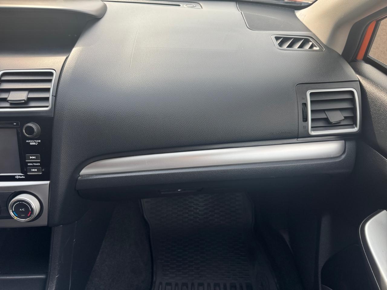 Subaru XV Crosstrek 5dr CVT 2.0i Premium 2015