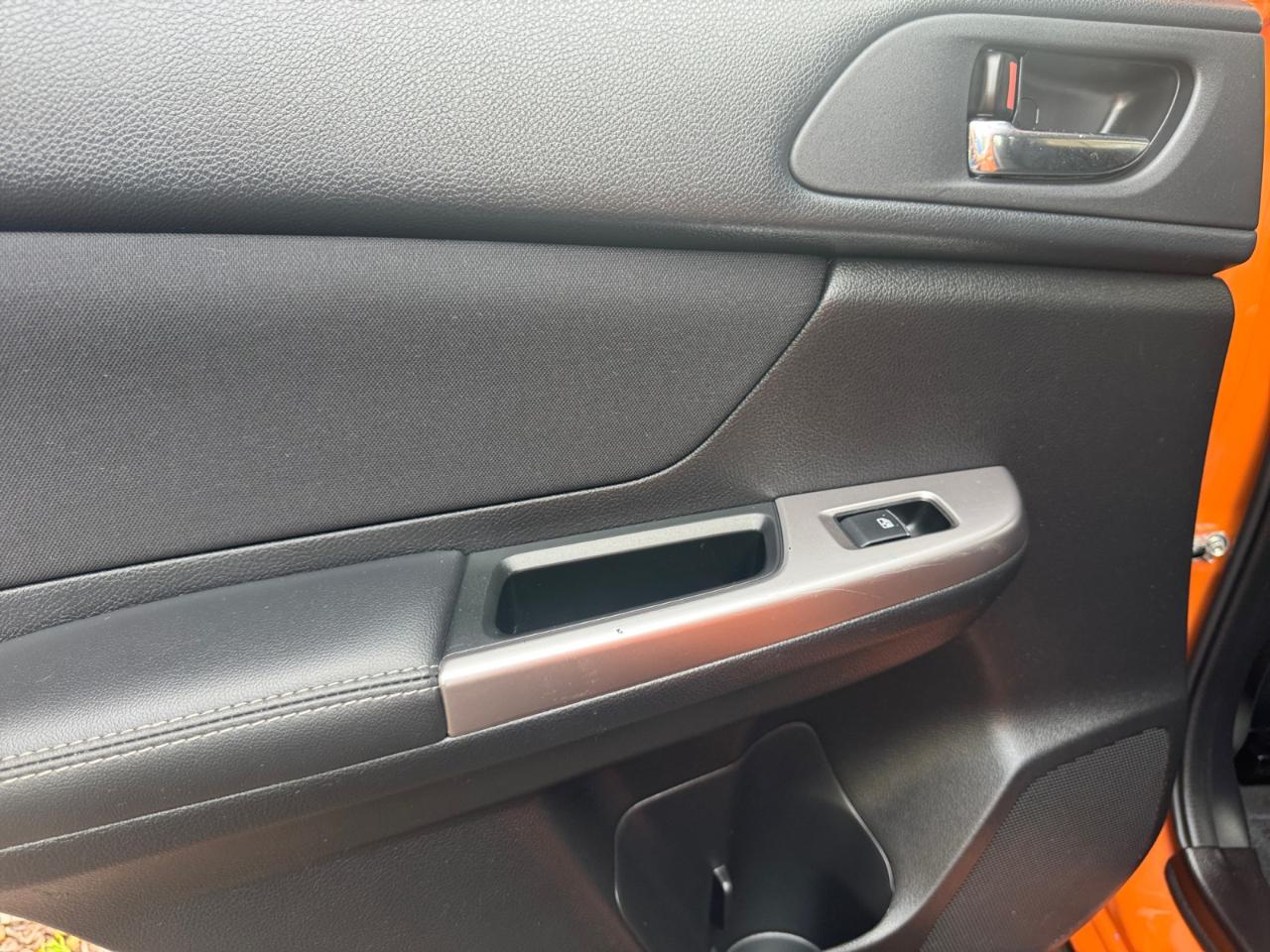 Subaru XV Crosstrek 5dr CVT 2.0i Premium 2015