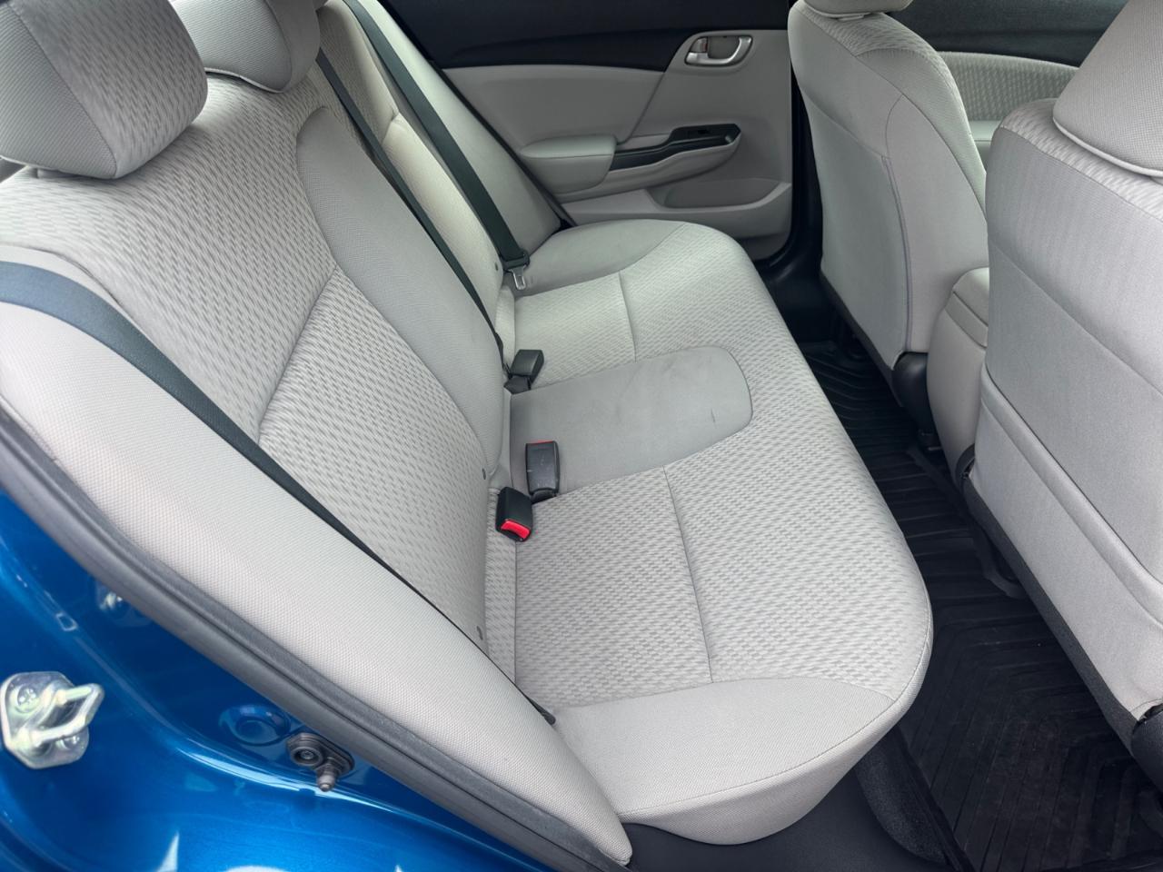 Honda Civic Sedan 4dr CVT LX 2015