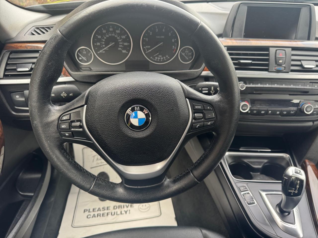 BMW 3 Series 4dr Sdn 328i xDrive AWD SULEV 2015