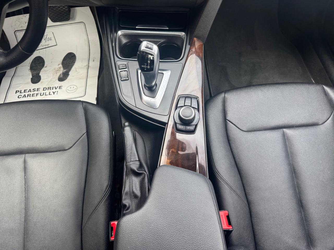 BMW 3 Series 4dr Sdn 328i xDrive AWD SULEV 2015