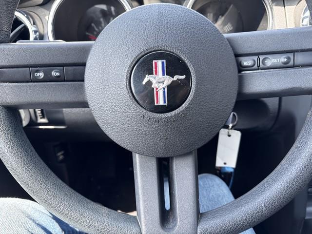 Ford Mustang V6 Coupe 2009