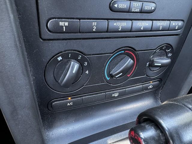 Ford Mustang V6 Coupe 2009