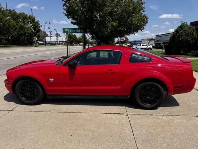 Ford Mustang V6 Coupe 2009
