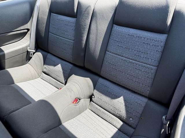 Ford Mustang V6 Coupe 2009