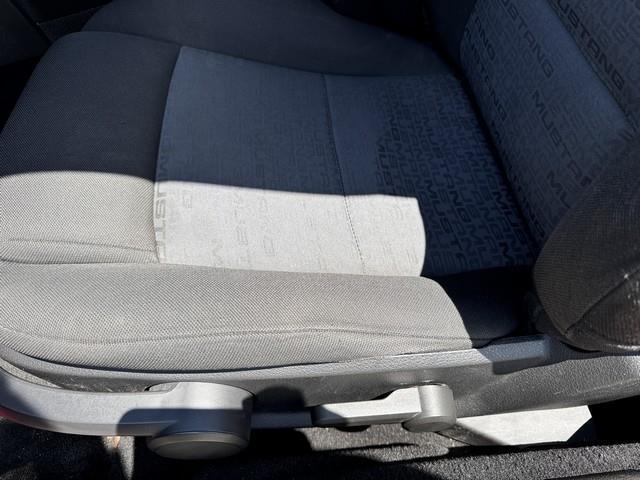 Ford Mustang V6 Coupe 2009