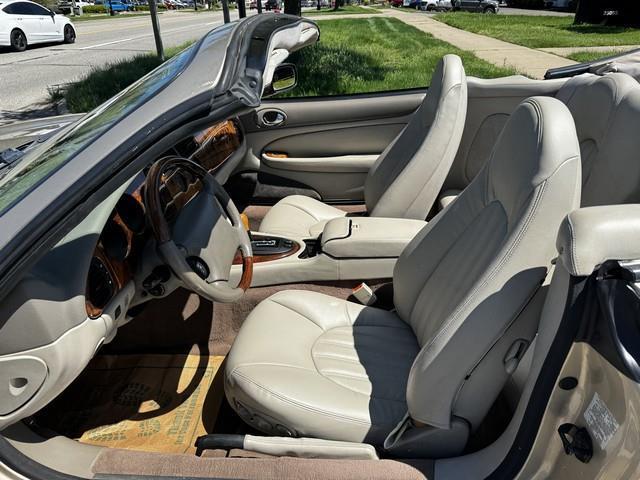 Jaguar XK8 Convertible 2000