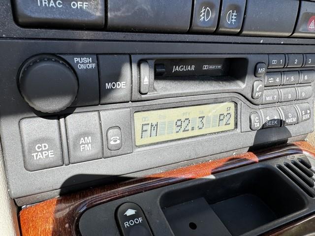 Jaguar XK8 Convertible 2000