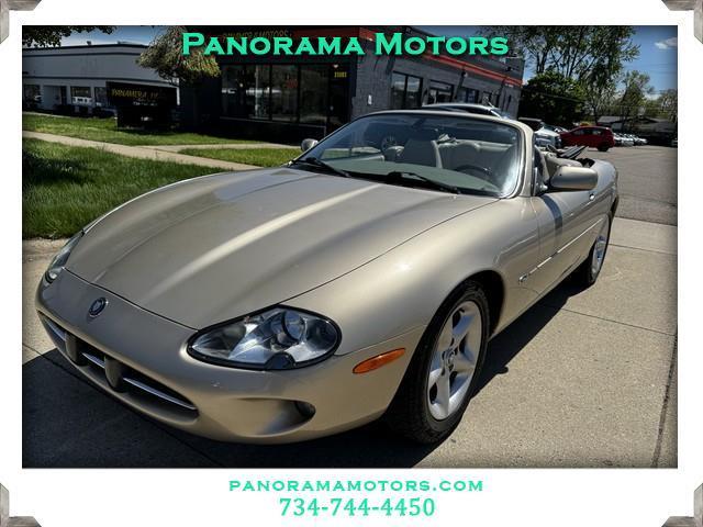2000 Jaguar XK-Series XK8 Convertible RWD
