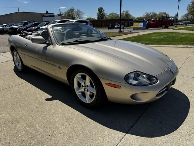 Jaguar XK8 Convertible 2000