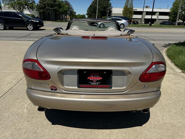 Jaguar XK8 Convertible 2000