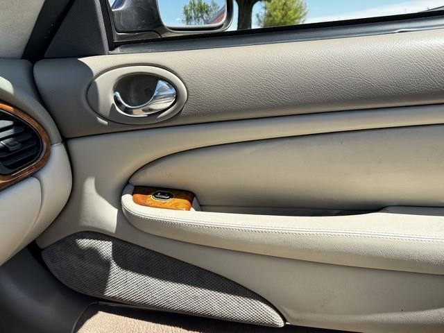 Jaguar XK8 Convertible 2000