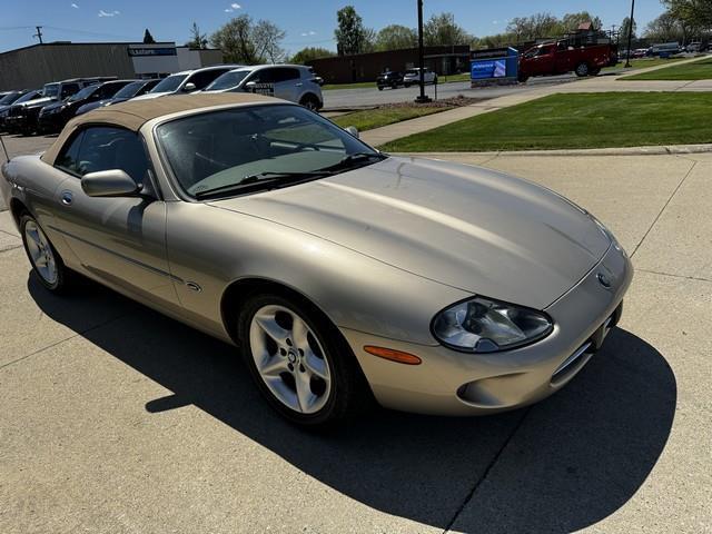 Jaguar XK8 Convertible 2000