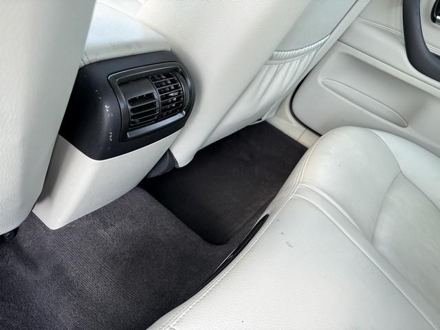 2008 Saab 9-3 photo 11