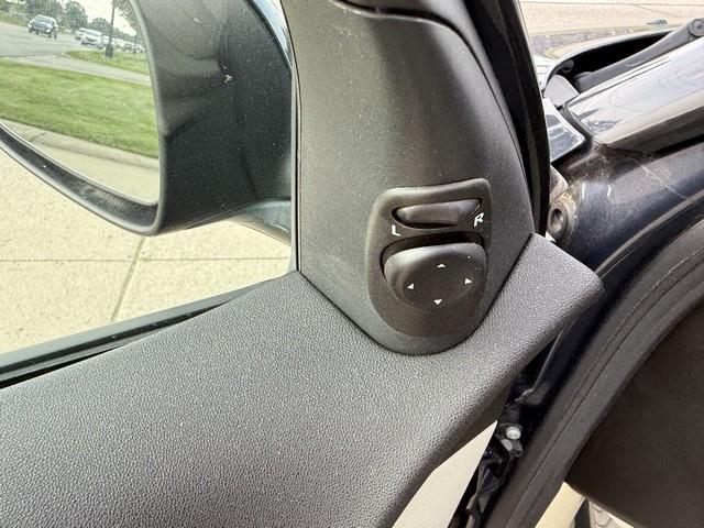 2008 Saab 9-3 photo 13