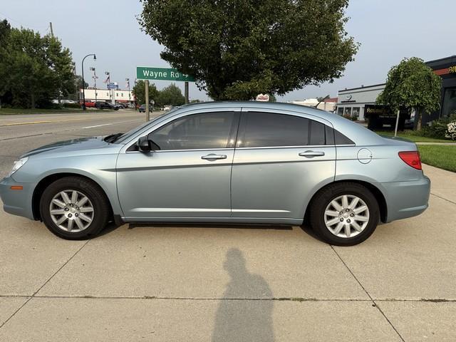 Chrysler Sebring Sedan LX 2009