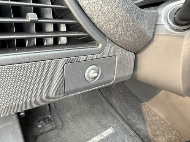 Chrysler Sebring Sedan LX 2009