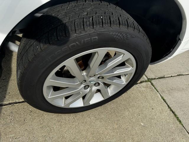 Land Rover LR2 HSE 2011