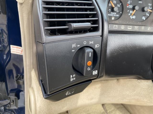 1994 Mercedes Benz SL 500 photo 12