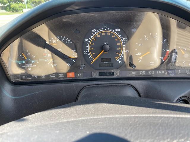 1994 Mercedes Benz SL 500 photo 13