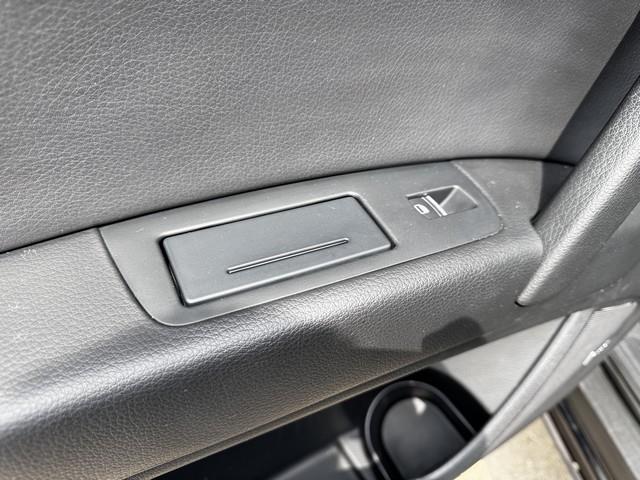 2012 Audi Q7 3.0 Premium photo 16