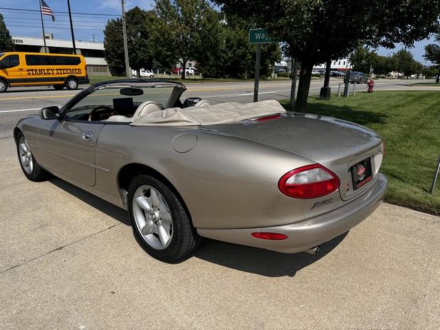 1998 Jaguar XK 8 Convertible photo 7