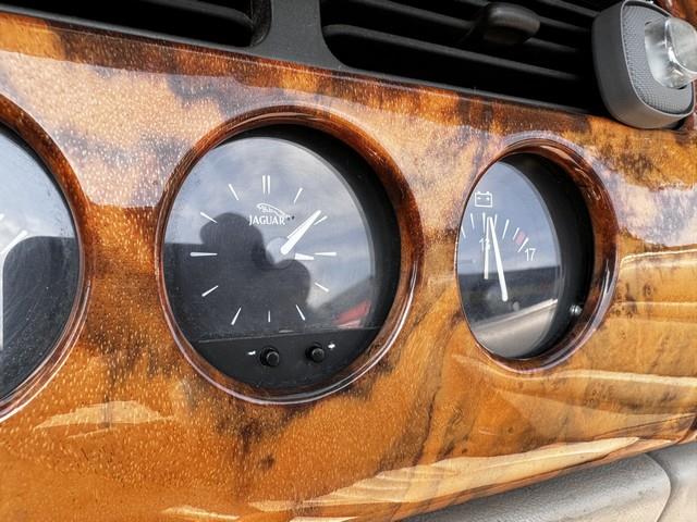 1998 Jaguar XK 8 Convertible photo 34