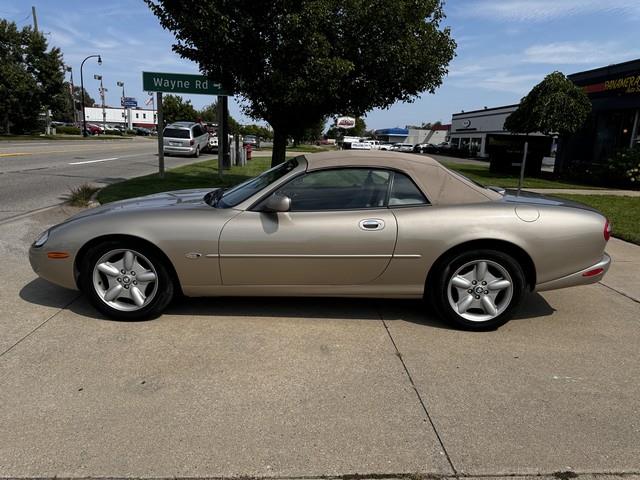 1998 Jaguar XK 8 Convertible photo 51