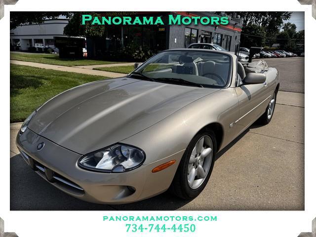 1998 Jaguar XK-Series XK8 Convertible RWD