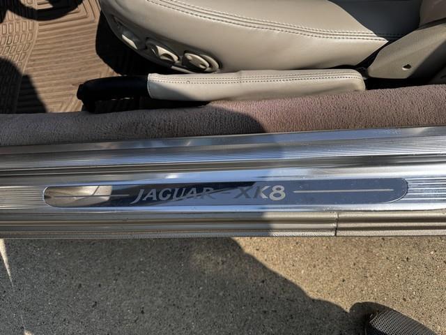 Jaguar XK8 Convertible 1998