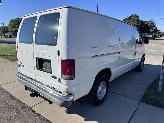 Ford Econoline E250 2002 Ford Econoline E250 2002
