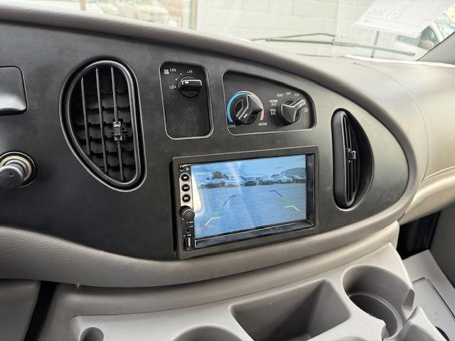 Ford Econoline E250 2002 Ford Econoline E250 2002