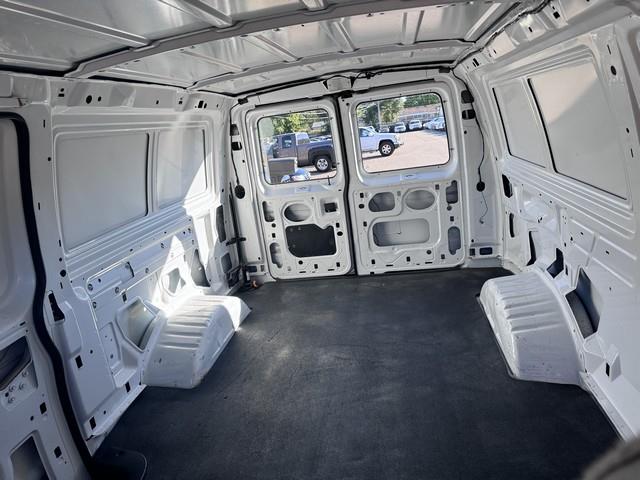 Ford Econoline E250 2002 Ford Econoline E250 2002