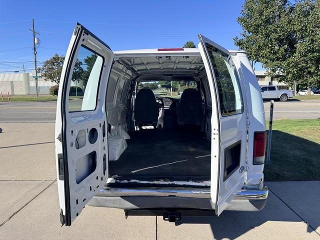 Ford Econoline E250 2002 Ford Econoline E250 2002