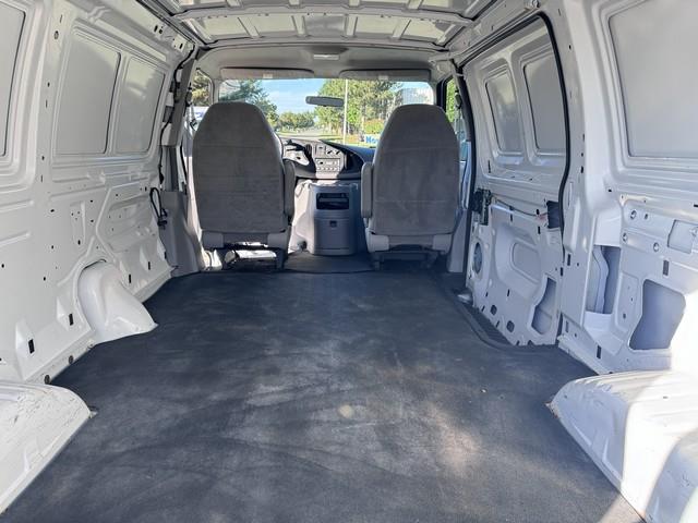 Ford Econoline E250 2002 Ford Econoline E250 2002