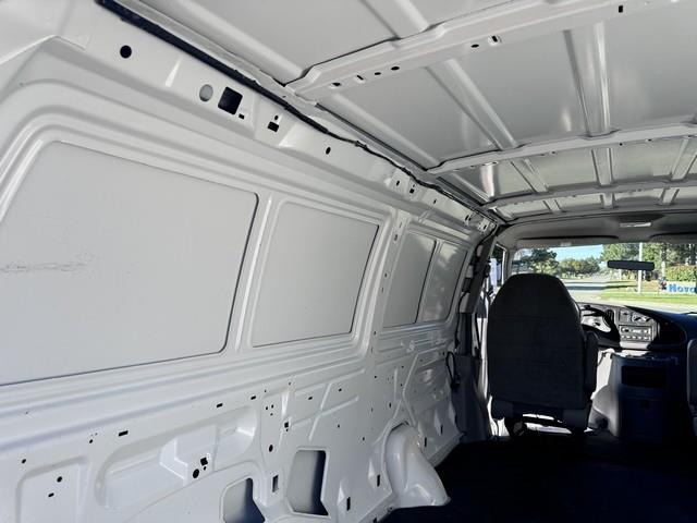 Ford Econoline E250 2002 Ford Econoline E250 2002