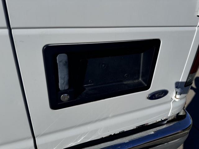 Ford Econoline E250 2002 Ford Econoline E250 2002