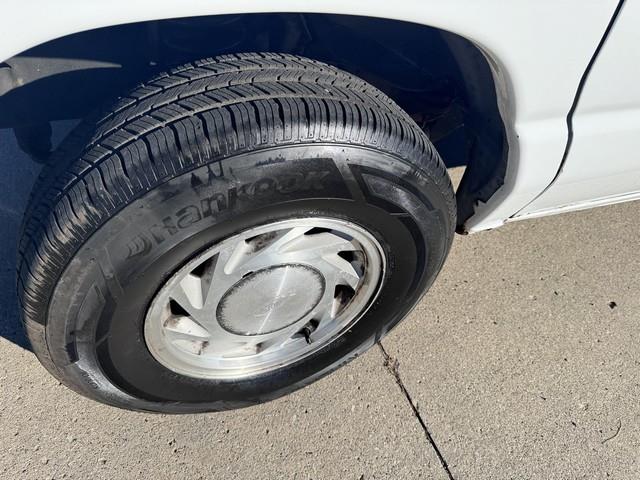 Ford Econoline E250 2002 Ford Econoline E250 2002