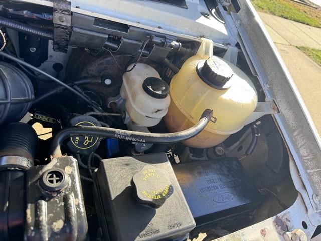 Ford Econoline E250 2002 Ford Econoline E250 2002