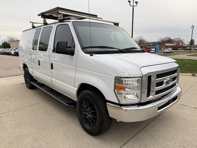 2014 Ford E-250 photo 2
