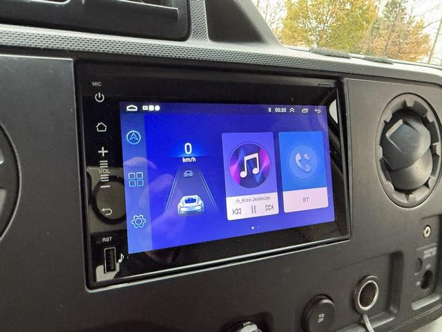 2014 Ford E-250 photo 18